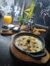 PETIT DÉJEUNER (Jusqu'à 14h) Fessi ya M3alam DELIV - La Tuniserie "Commandez en ligne chez La Tuniserie et régalez-vous avec nos brunchs gourmands, burgers généreux et plats maison, livrés directement chez vous, sans compromis sur la qualité."