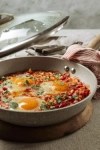 COMPOSER VOTRE PETIT DEJEUNER Omelette Viande Hachée  - La Tuniserie "Commandez en ligne chez La Tuniserie et régalez-vous avec nos brunchs gourmands, burgers généreux et plats maison, livrés directement chez vous, sans compromis sur la qualité."